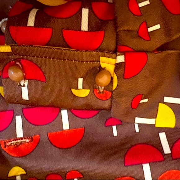 Yves Jennet two piece Brown Pantsuit with Red and Yellow Mushrooms Print - Picture 6 of 6